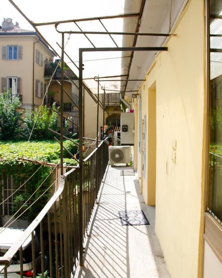 Alma Dos Apartment Торино Екстериор снимка